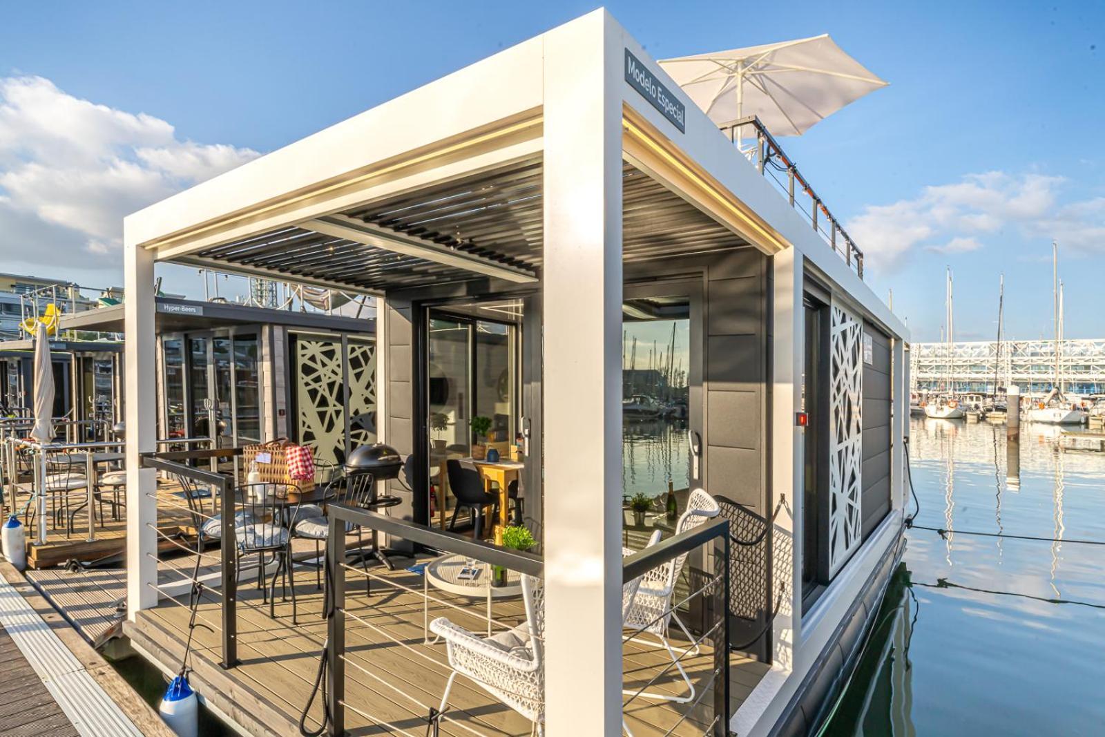 The Homeboat Company Parque Das Nacoes-Lisboa Exterior photo